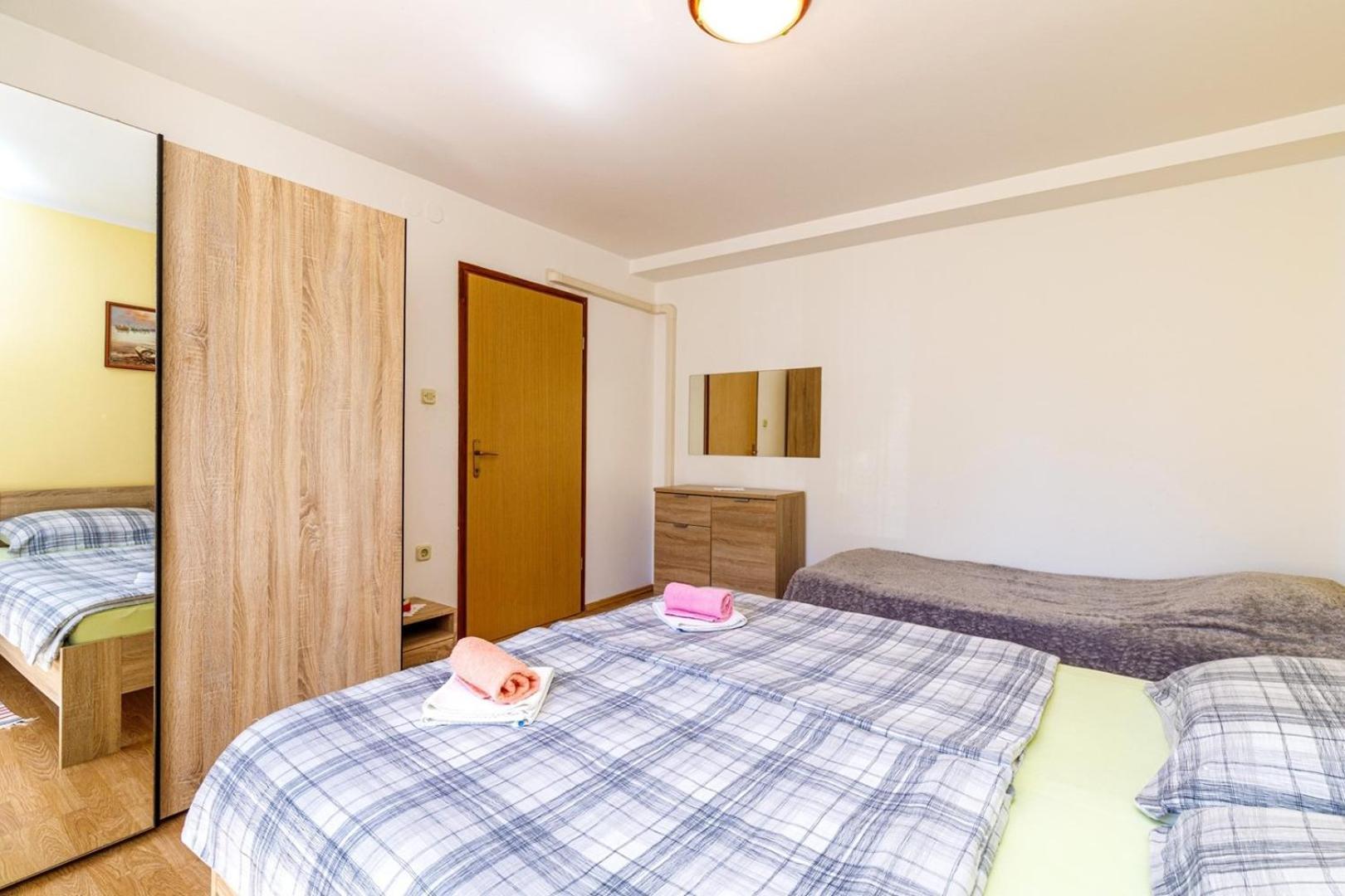 Apartments Mirjana Medulin Eksteriør billede